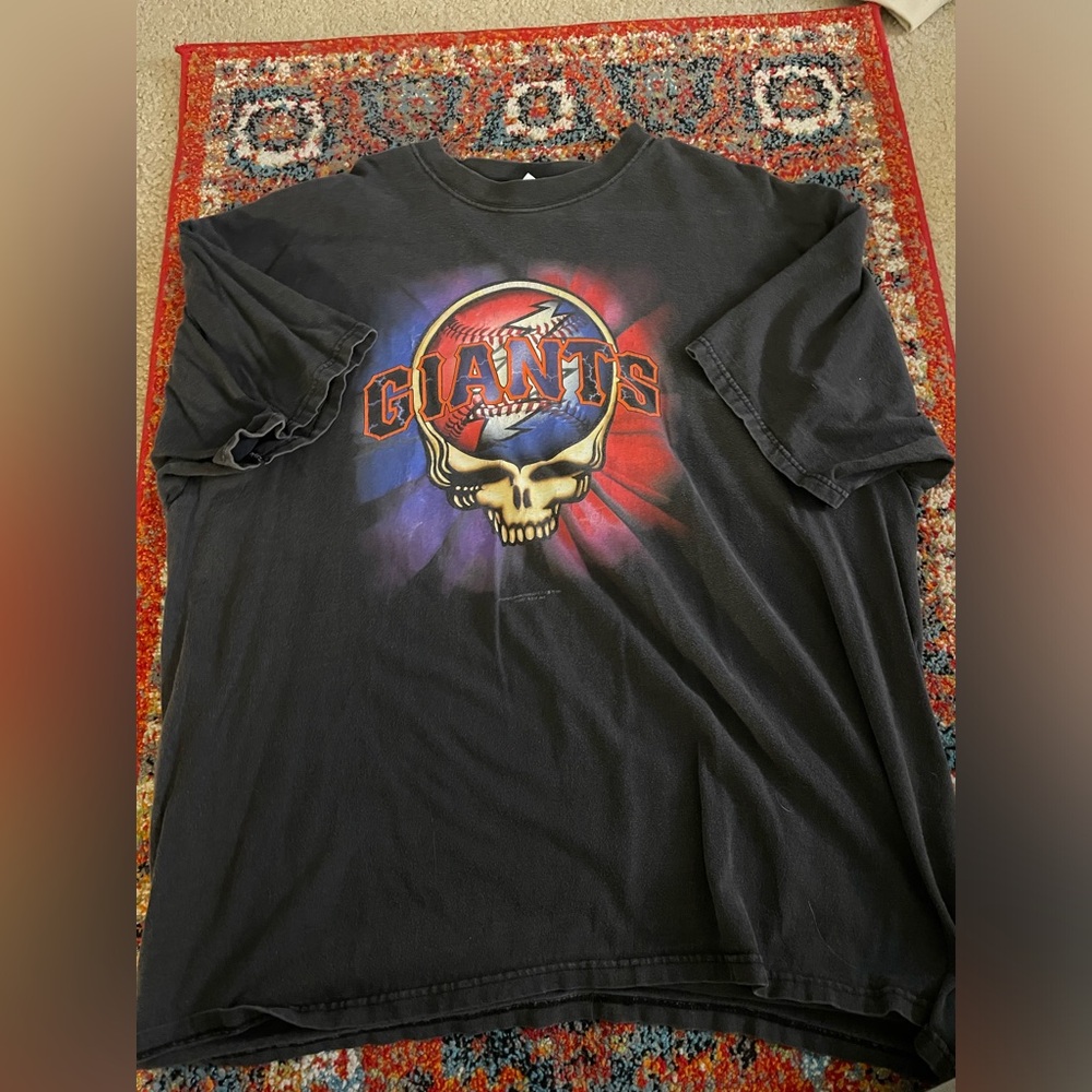 Unisex Vintage Grateful Dead t-shirt. Size XXL.